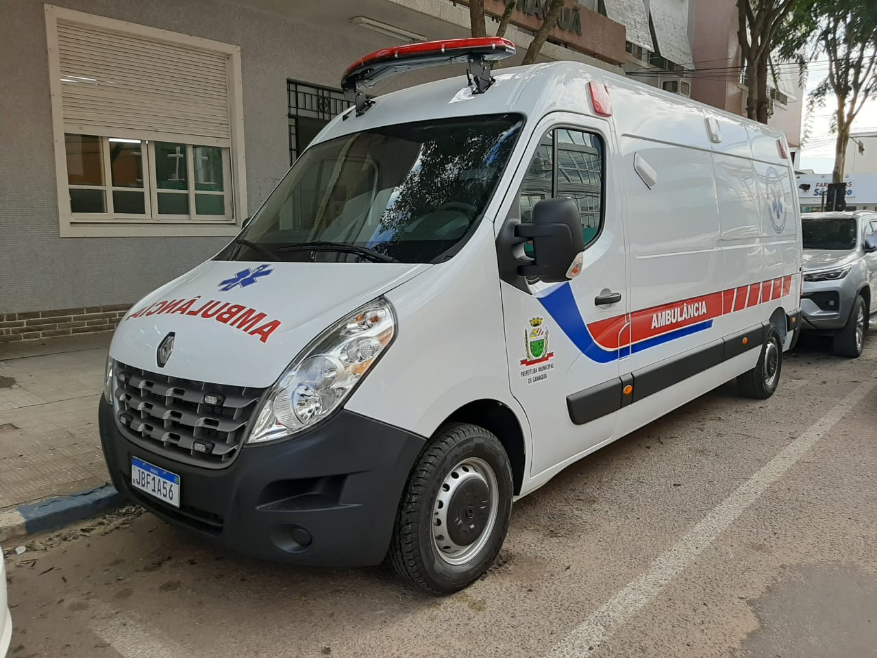 Nova ambulância foi entregue para Camaquã