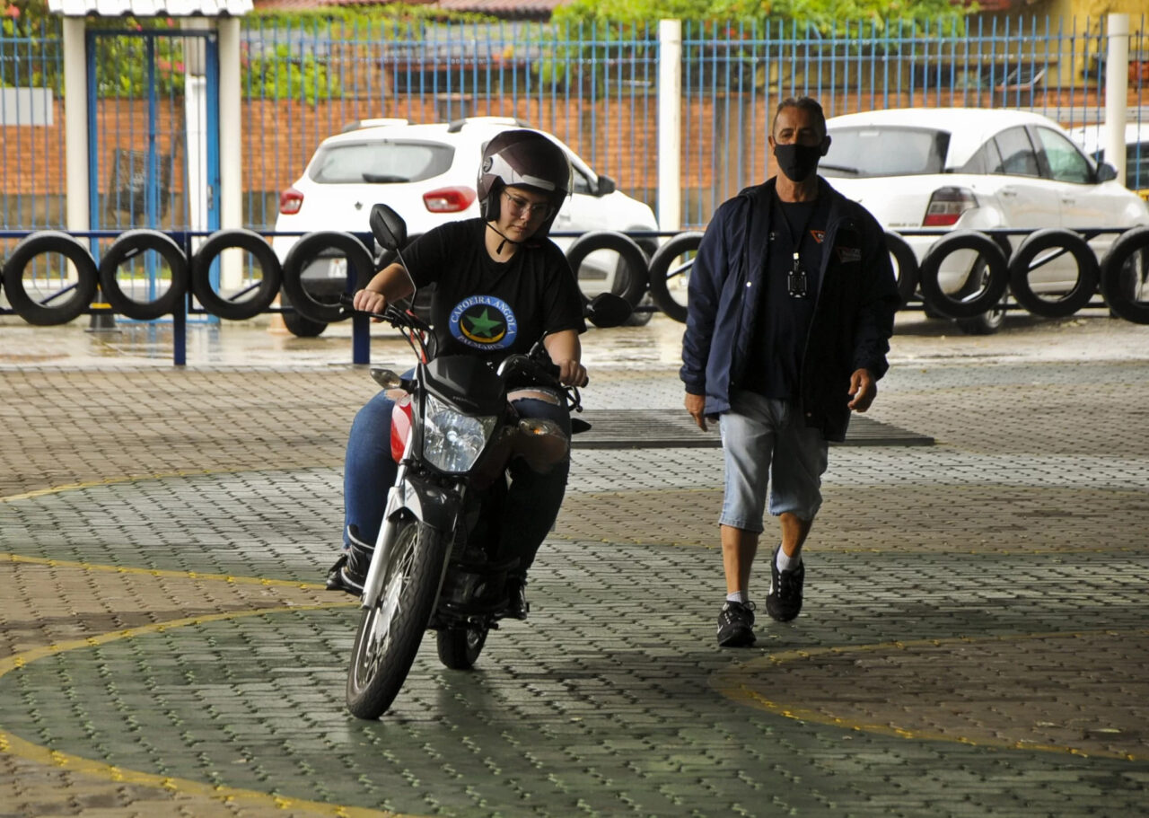 DetranRS anunciou cancelamento de provas para tirar a CNH de motocicleta