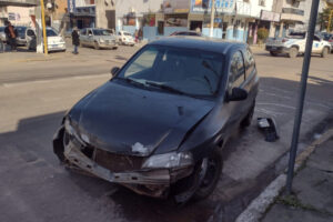 Acidente de trânsito envolve veículos no Centro de Camaquã
