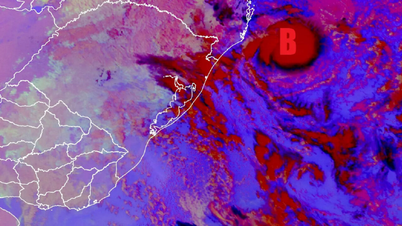 Ciclone Yakecan se afasta do Rio Grande do Sul