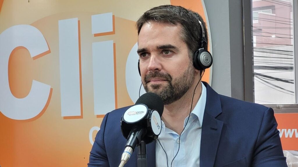 Eduardo Leite concede entrevista à ClicRádio e fala sobre Eleições 2022