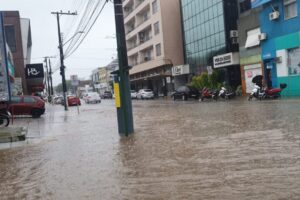 Forte chuva alagou pontos de Camaquã