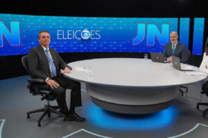 Entrevista de Bolsonaro no Jornal Nacional atinge maior audiência da TV brasileira no ano