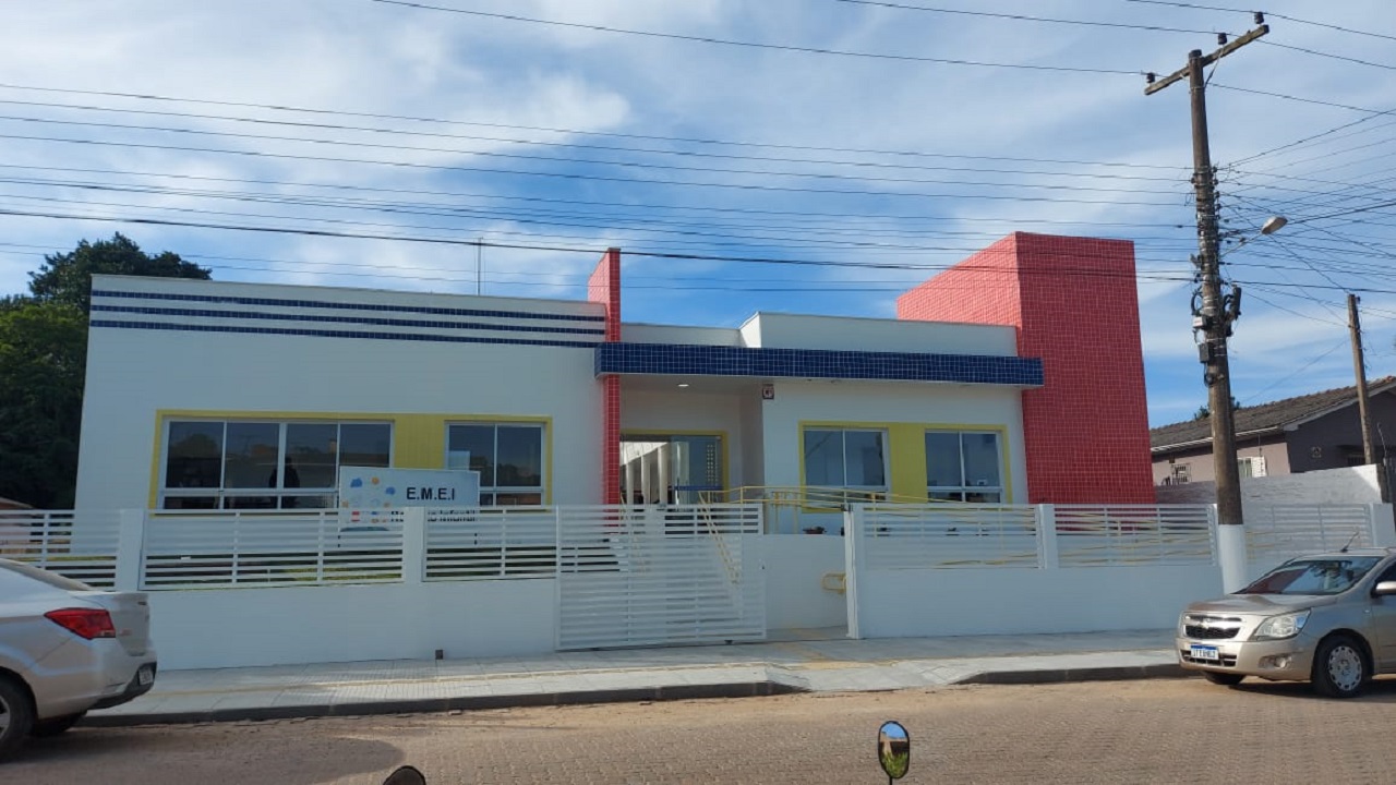 Escola Recanto Infantil agora está em novo prédio (2)
