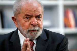 Ministra determinou exclusão de conteúdo após pedido de voto de Lula