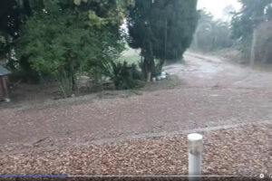 Vídeo mostra queda de granizo no interior de Chuvisca