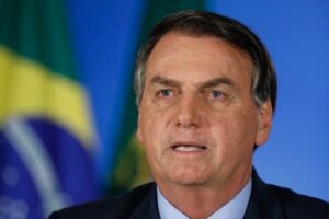 Bolsonaro reduziu previsão para o Auxílio Brasil em 2023