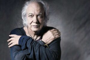 Morre o cantor e compositor Erasmo Carlos, o "Tremendão", aos 81 anos