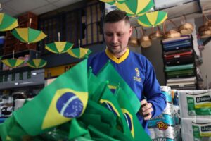 Fecomércio/RS e Sindilojas Costa Doce divulgam orientação para dias de jogos do Brasil na Copa do Mundo
