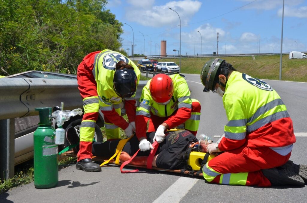Ecosul faz simulado de acidente com múltiplas vítimas na BR-116 2