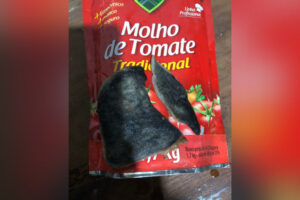 Polícia investiga casos de molho de tomate com suspeita de contaminação em Viamão