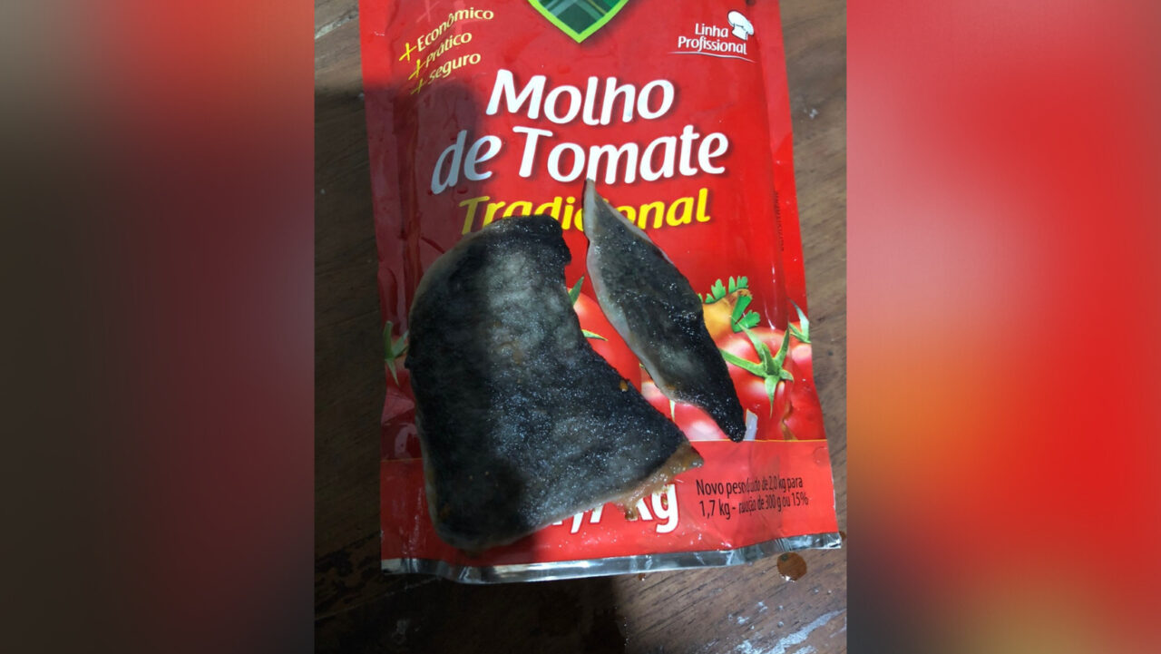Polícia investiga casos de molho de tomate com suspeita de contaminação em Viamão