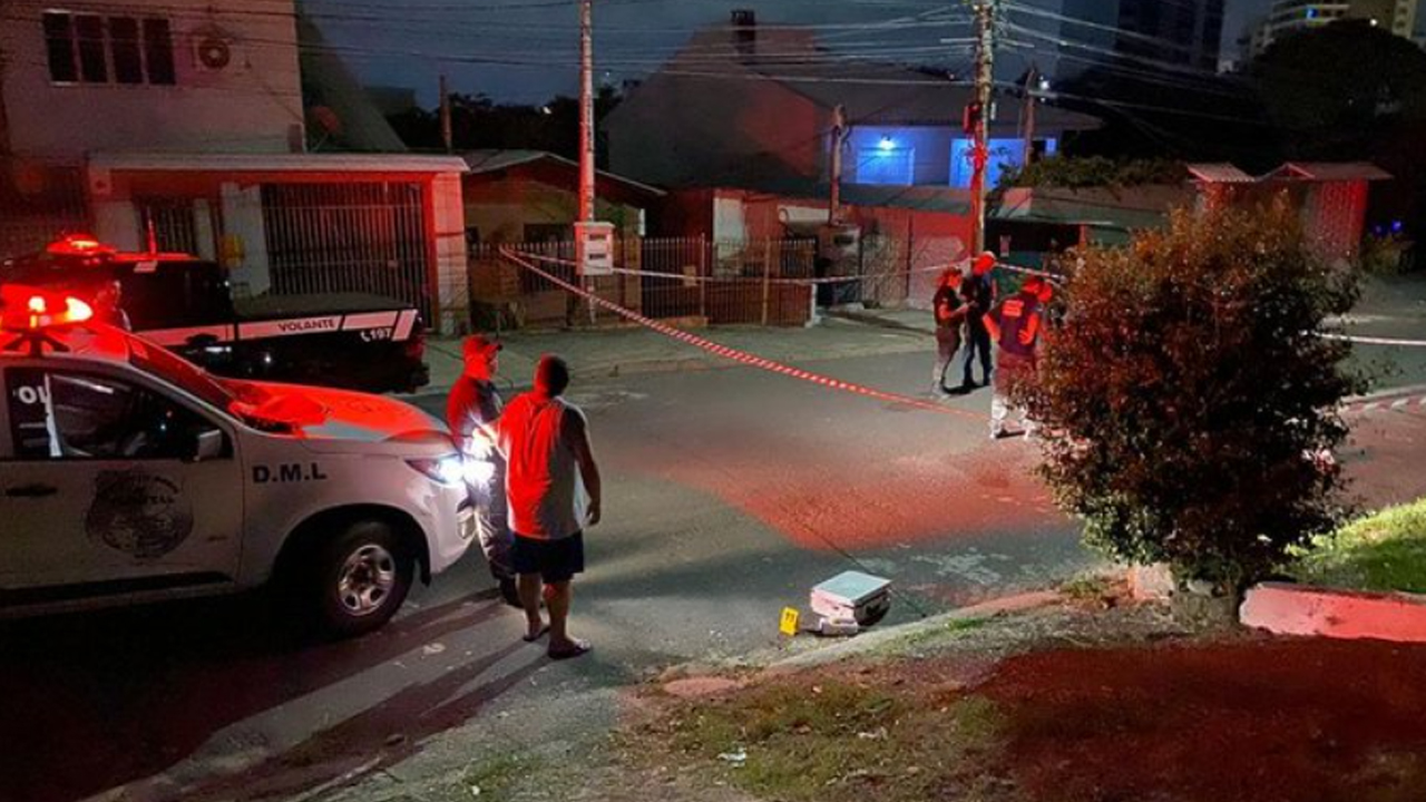 Homem é morto a tiros em Porto Alegre | Foto: RBS TV