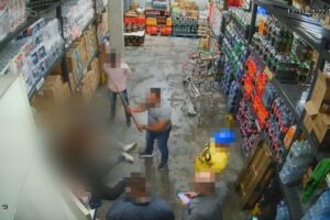 Homens suspeitos de furtar picanha em supermercado são torturados