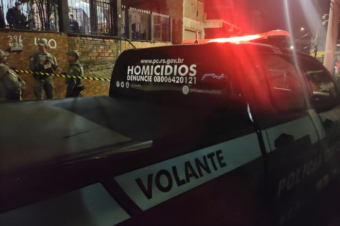 Homem é morto a tiros em frente a filha em Porto Alegre